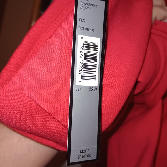 NEW Tahari Arthur S. Levine Women’s Red Jacket Size 22W - Picture 9 of 10